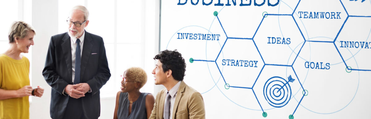 Business angels belges discutant du projet d’une start-up.